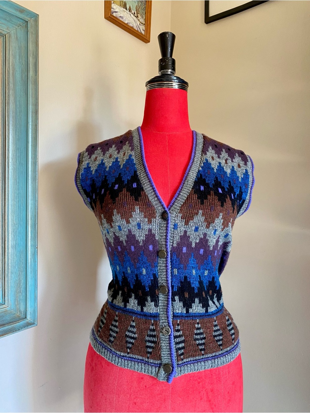 Patterned Vintage Button-Up Vest